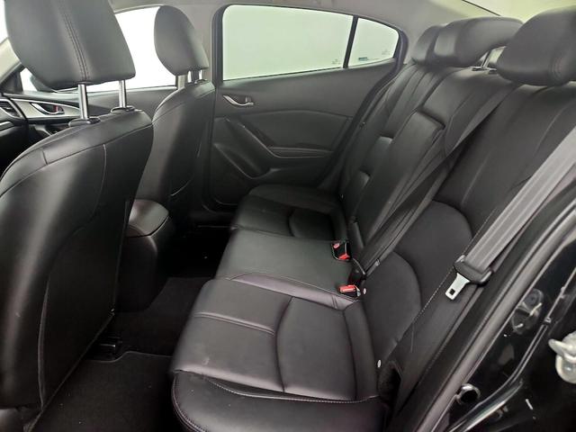 Photo of 2018 Black Mazda Mazda3