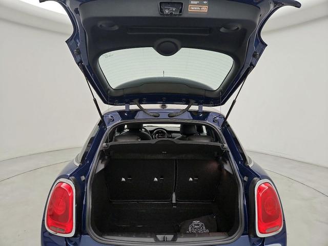 Photo of 2015 Blue MINI Hardtop