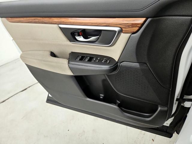 Photo of 2020 Pearl Honda CR-V