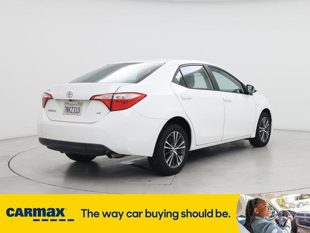 Photo of 2016 White Toyota Corolla