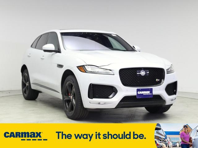 2017 Jaguar F-pace
