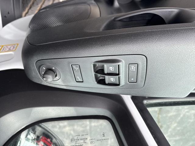Photo of 2025 Bright White Clearcoat RAM ProMaster 2500