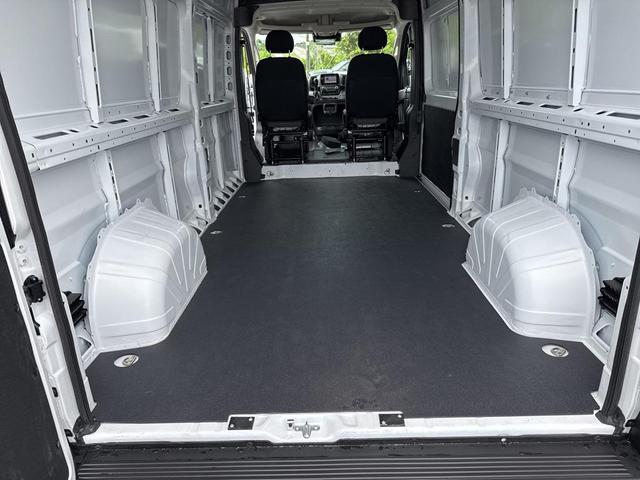 Photo of 2025 Bright White Clearcoat RAM ProMaster 2500