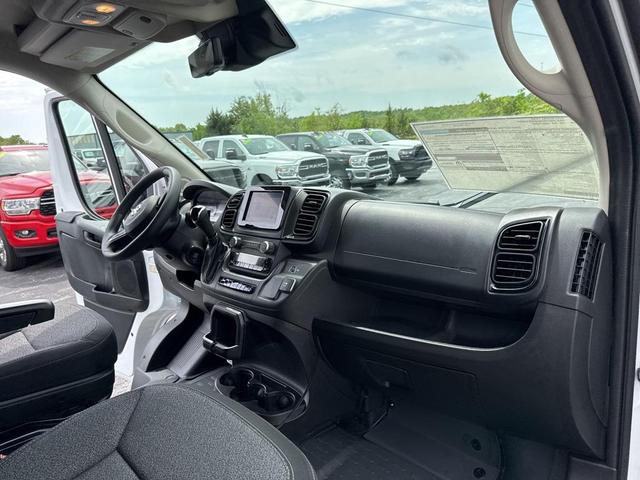 Photo of 2025 Bright White Clearcoat RAM ProMaster 2500