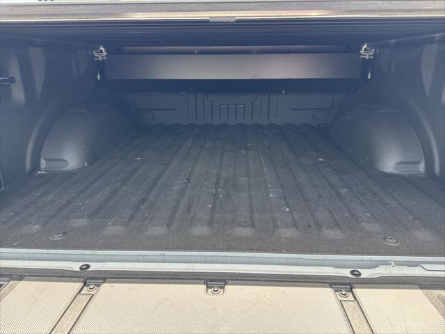 Photo of 2023 Avalanche Ford F-150 Lightning