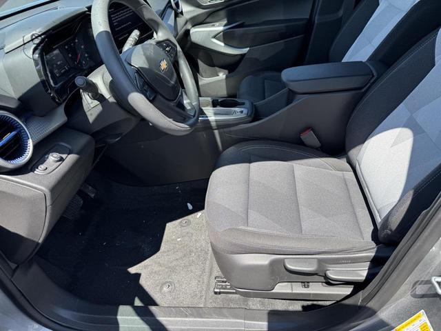 Photo of 2025 Sterling Gray Metallic Chevrolet Trax