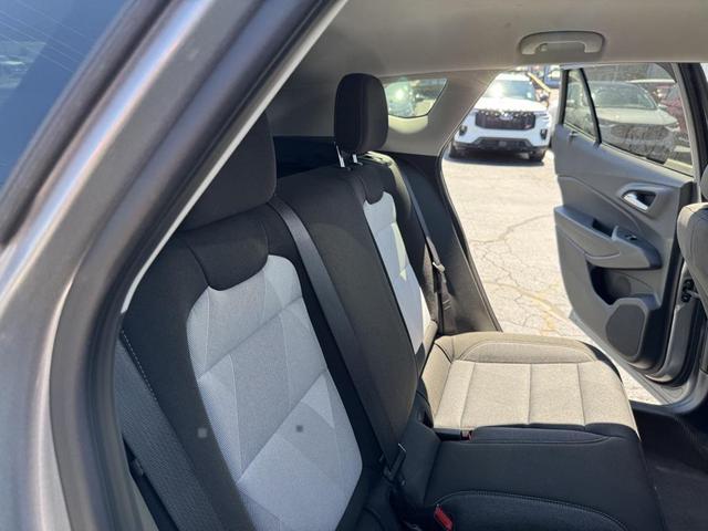 Photo of 2025 Sterling Gray Metallic Chevrolet Trax