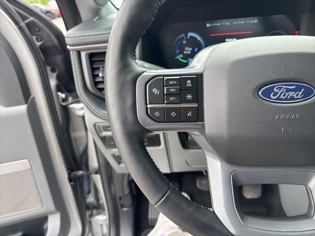 Photo of 2024 Silver Metallic Ford F-150 Lightning