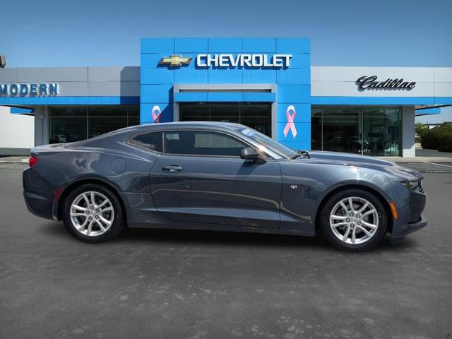 Photo of 2021 Gray Chevrolet Camaro
