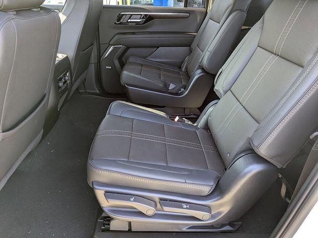 Photo of 2025 White Chevrolet Suburban