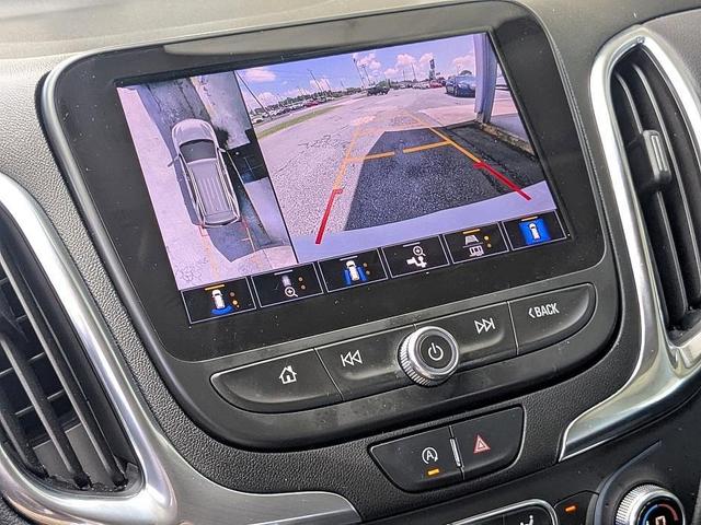 Photo of 2022 White Chevrolet Equinox