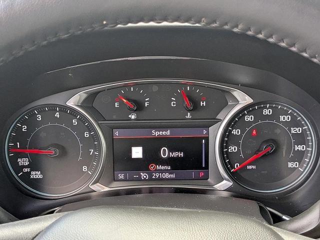 Photo of 2022 White Chevrolet Equinox
