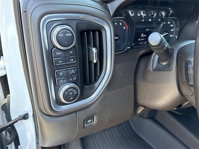 Photo of 2021 Summit White GMC Sierra 1500