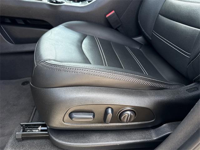 Photo of 2022 Ebony Twilight Metallic GMC Terrain