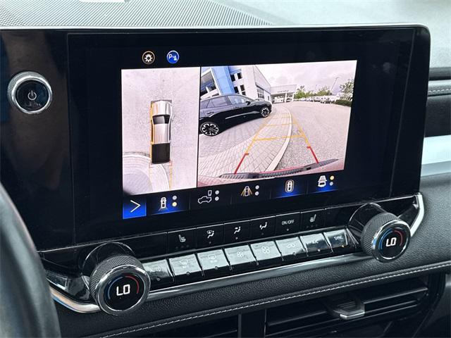 Photo of 2023 Radiant Red Tintcoat Chevrolet Colorado