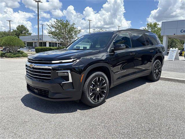 Photo of 2025 Black Chevrolet Traverse
