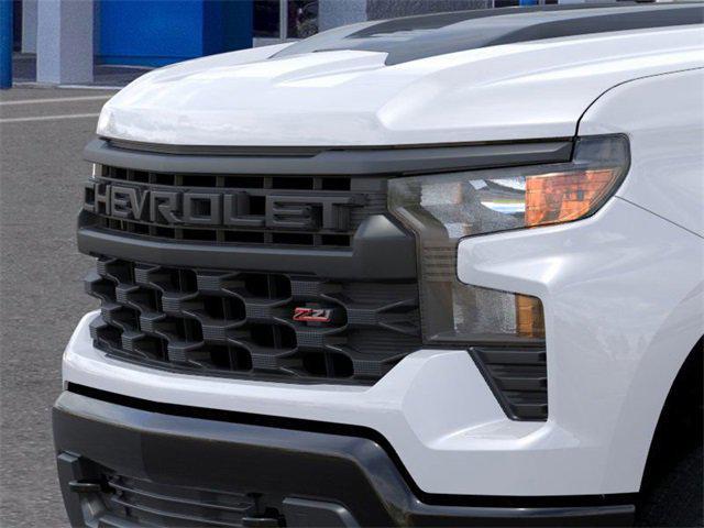 Photo of 2025 Summit White Chevrolet Silverado 1500