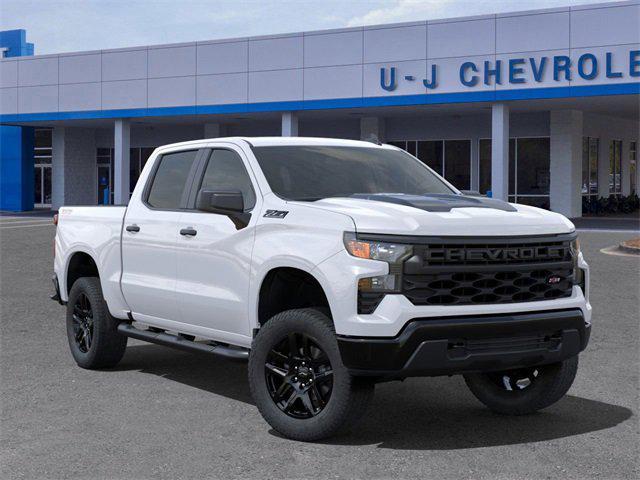 Photo of 2025 Summit White Chevrolet Silverado 1500