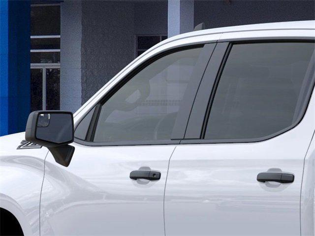 Photo of 2025 Summit White Chevrolet Silverado 1500