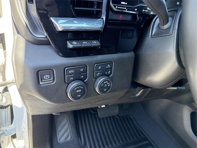 Photo of 2024 Summit White Chevrolet Silverado 2500