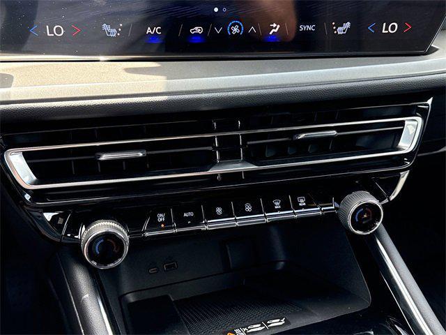 Photo of 2025 Sterling Chevrolet Traverse