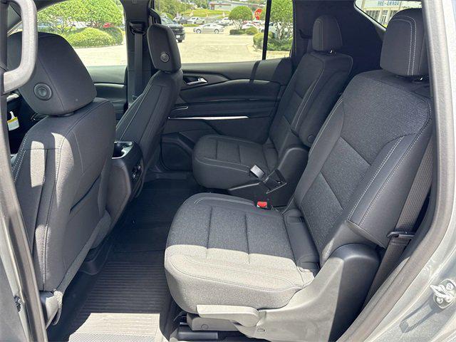 Photo of 2025 Sterling Chevrolet Traverse