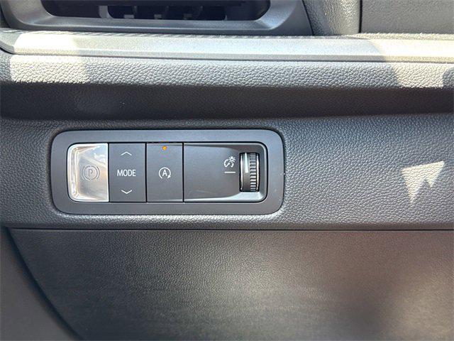 Photo of 2025 Sterling Chevrolet Traverse