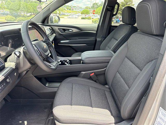 Photo of 2025 Sterling Chevrolet Traverse