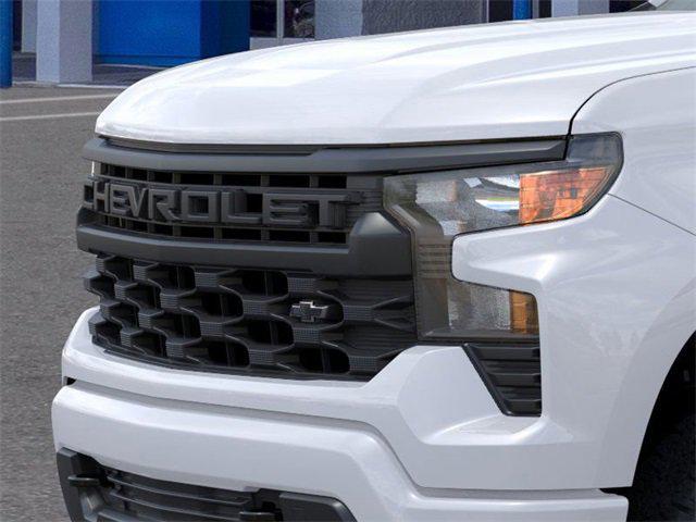 Photo of 2025 Summit White Chevrolet Silverado 1500