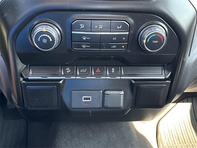 Photo of 2019 Shadow Gray Metallic Chevrolet Silverado 1500