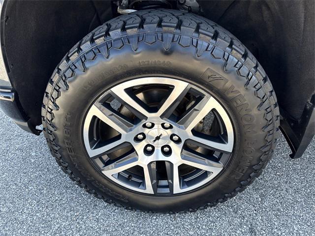 Photo of 2019 Shadow Gray Metallic Chevrolet Silverado 1500