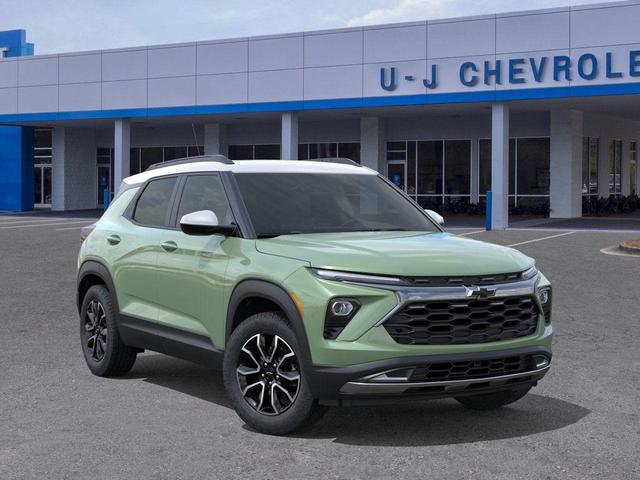 Photo of 2026 Green Chevrolet Trailblazer