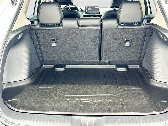 Photo of 2023 White Honda HR-V