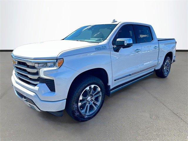 Photo of 2024 Iridescent Pearl Tricoat Chevrolet Silverado 1500