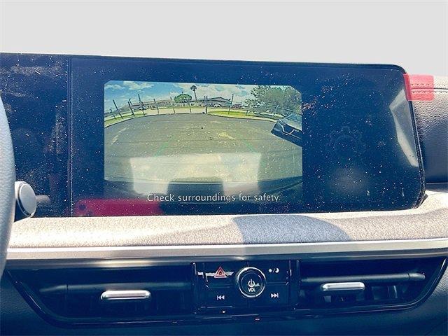 Photo of 2025 Super Black Nissan Kicks