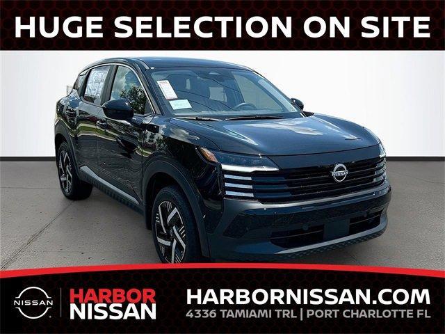 Photo of 2025 Super Black Nissan Kicks