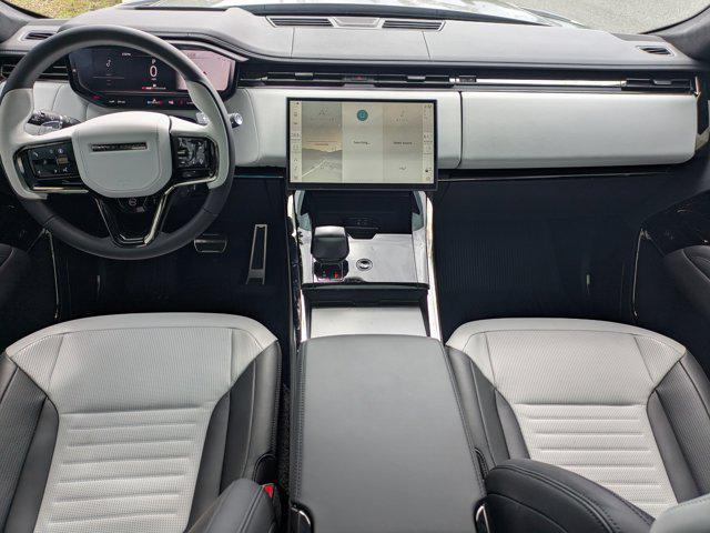 Photo of 2025 Marl Grey Gloss Land Rover Range Rover Sport