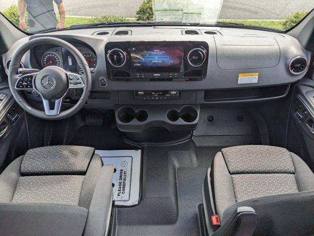 Photo of 2024 Mercedes-Benz Sprinter 2500