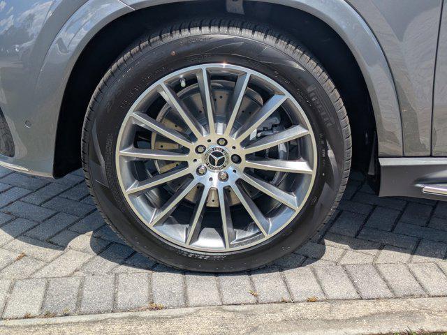 Photo of 2026 Gray Mercedes-Benz GLE 450