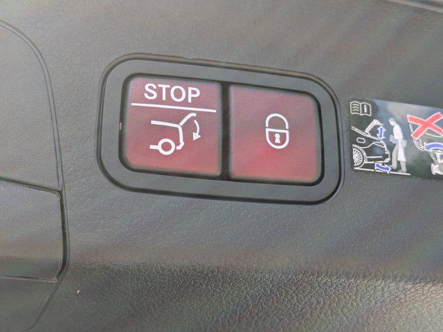 Photo of 2026 Gray Mercedes-Benz GLE 450