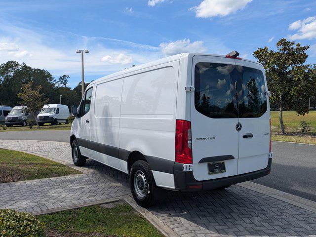 Photo of 2024 Arctic White Mercedes-Benz Sprinter 2500