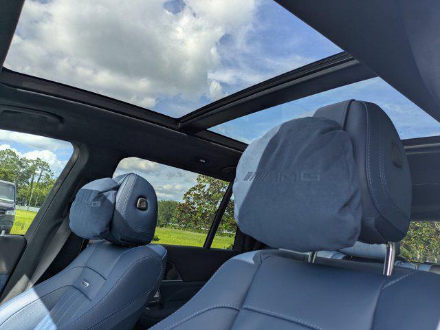 Photo of 2025 Manufaktur Moon Mercedes-Benz AMG GLS 63