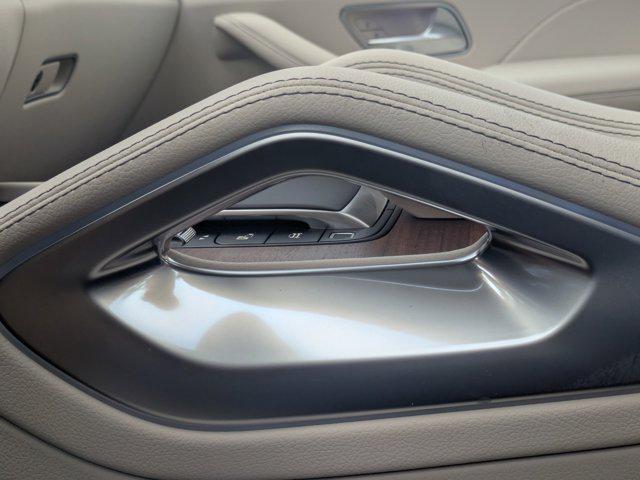 Photo of 2025 Blue Mercedes-Benz GLE 350
