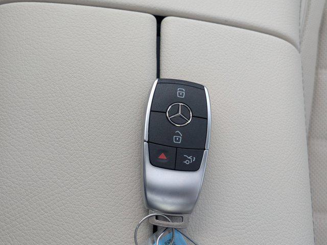 Photo of 2025 Blue Mercedes-Benz GLE 350