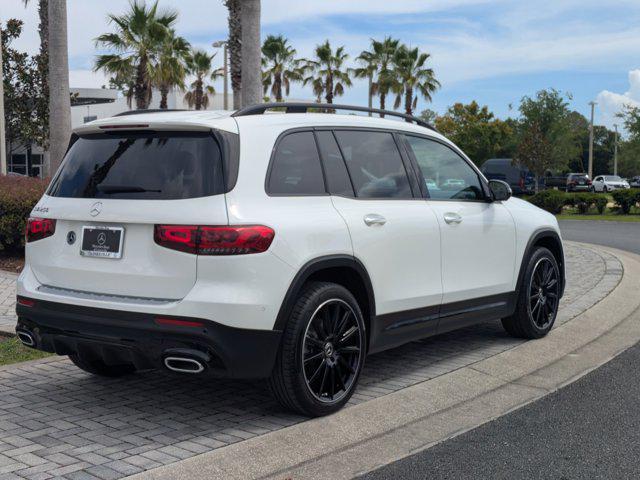 Photo of 2023 Polar White Mercedes-Benz GLB 250