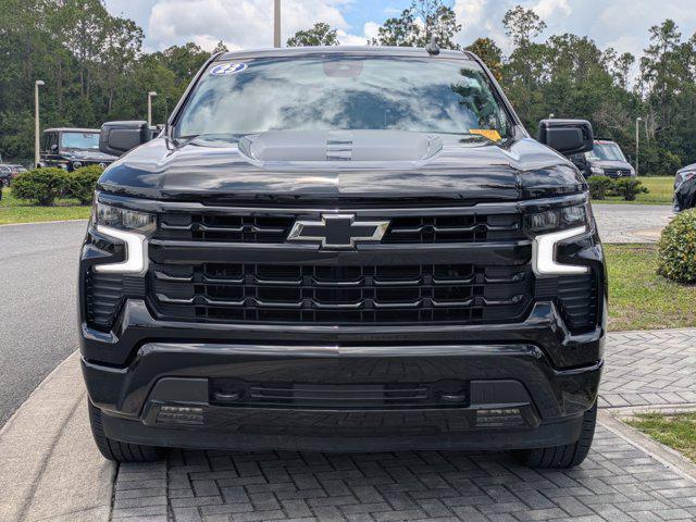 Photo of 2023 Black Chevrolet Silverado 1500