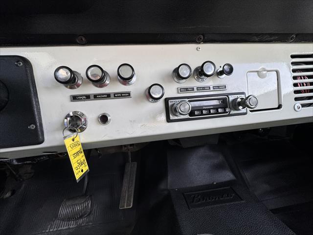 Photo of 1973 Green Ford Bronco