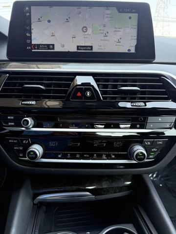 Photo of 2018 Gray BMW 530e