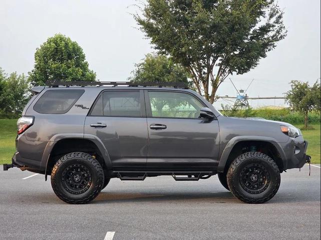 Photo of 2021 Magnetic Gray Metallic Toyota 4Runner