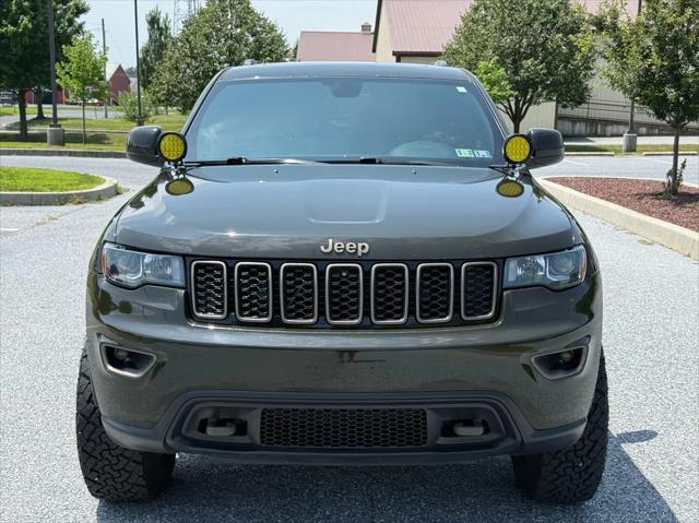 Photo of 2016 Green Jeep Grand Cherokee